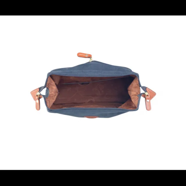 Shop Trousse De Toilette Squarmouth Uppasala Trousses De Toilette
